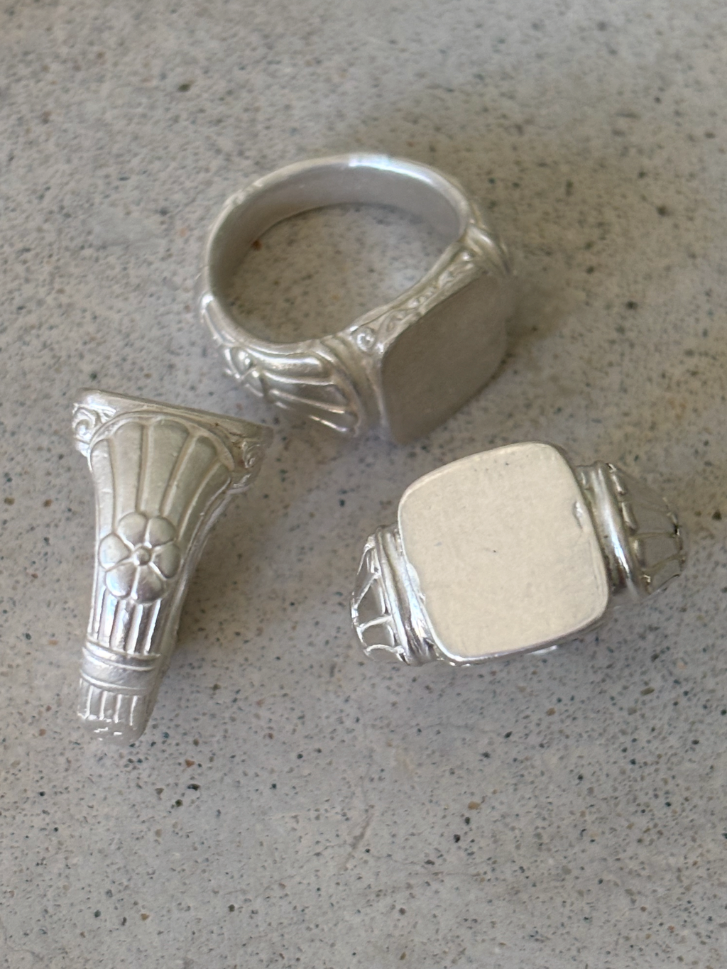 Antique Plata